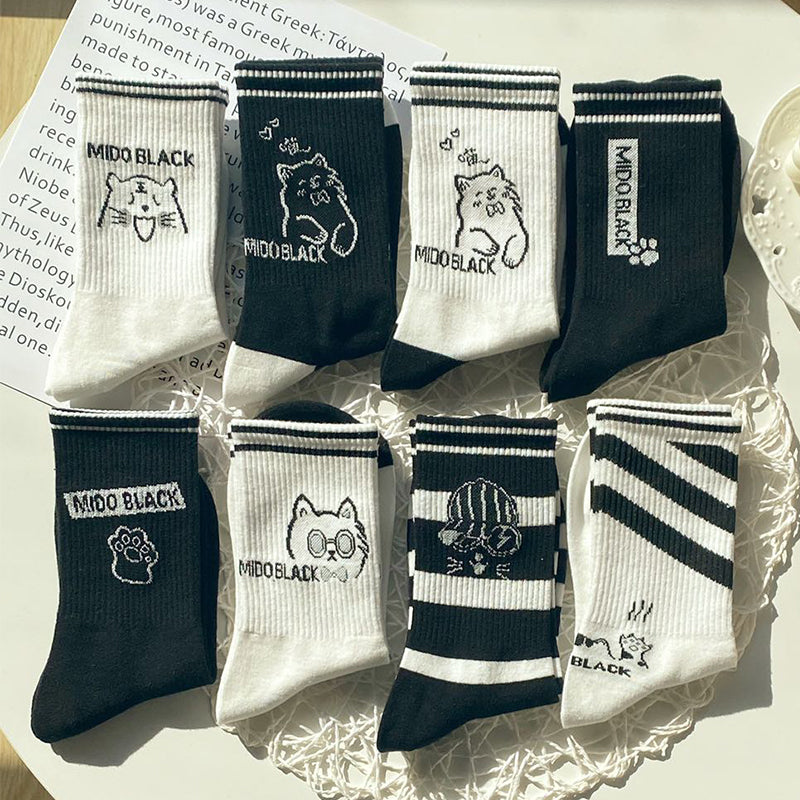 Black And White Socks In Women's Socks Autumn And Winter