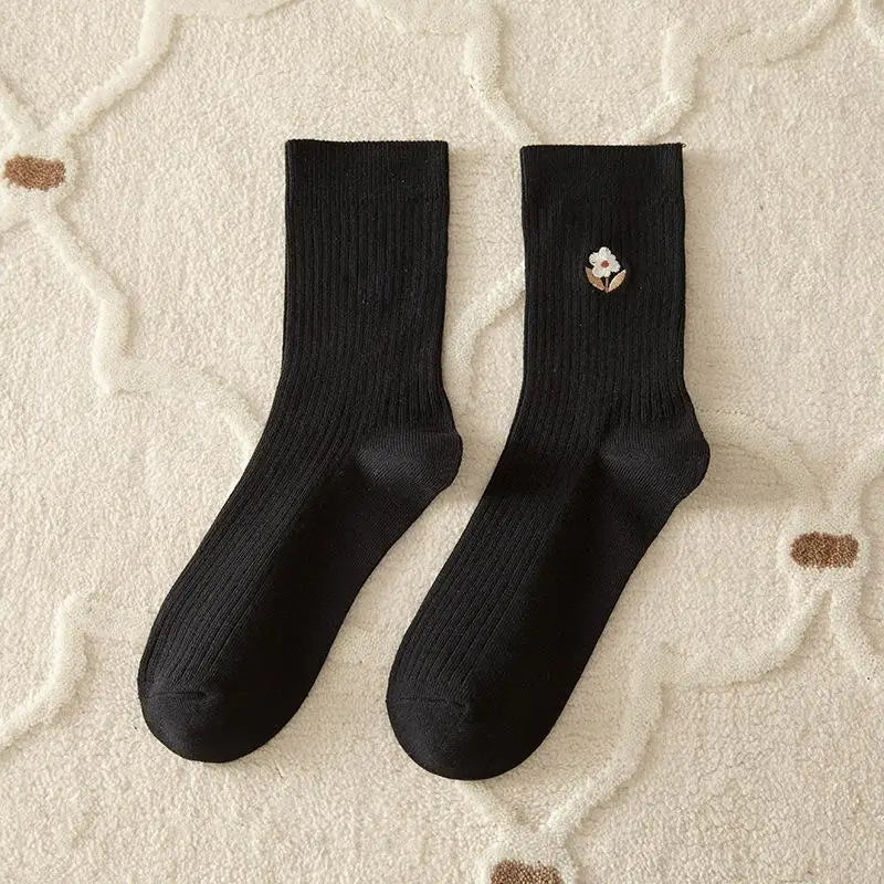 Pink Socks Embroidery Flower Harajuku Retro Vintage Women Socks College Style High School Girls Japanese Kawaii Cute Long Socks