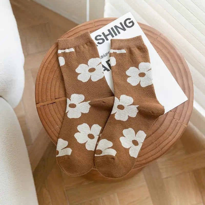 Pink Socks Embroidery Flower Harajuku Retro Vintage Women Socks College Style High School Girls Japanese Kawaii Cute Long Socks