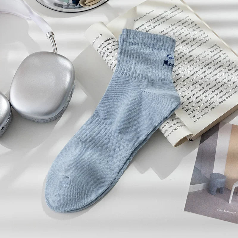 Cotton Socks For Men Middle Tube Alphabet Embroidery Ankle-Wrap Anklet Solid Color Sport Basketball Low Barrel Men'S Stockings