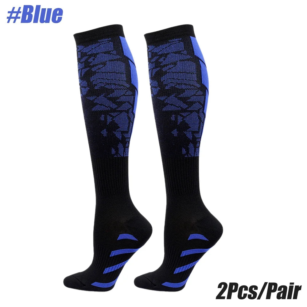 1 pair of sports compression socks for both men and women, warm for running, cycling and playing football