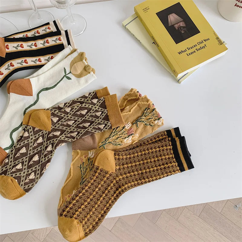 Pink Socks Embroidery Flower Harajuku Retro Vintage Women Socks College Style High School Girls Japanese Kawaii Cute Long Socks