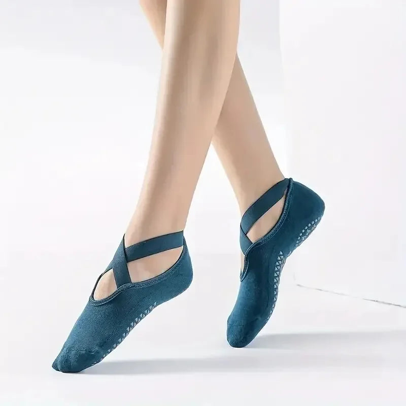 Grip Socks for Women, Non Slip Pilates Yoga Socks  Non Slip Socks for Workout, Fitness Ballet Dance Workout Sports Socks Slipper