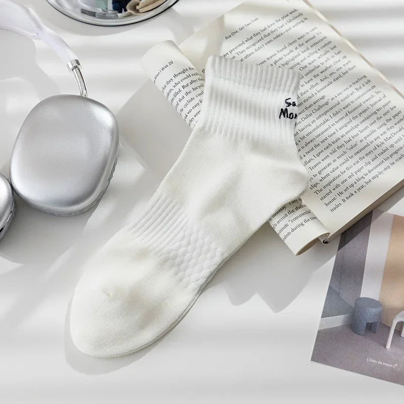 Cotton Socks For Men Middle Tube Alphabet Embroidery Ankle-Wrap Anklet Solid Color Sport Basketball Low Barrel Men'S Stockings