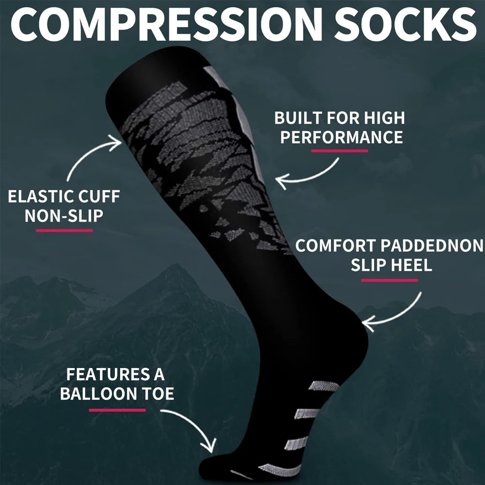 1 pair of sports compression socks for both men and women, warm for running, cycling and playing football