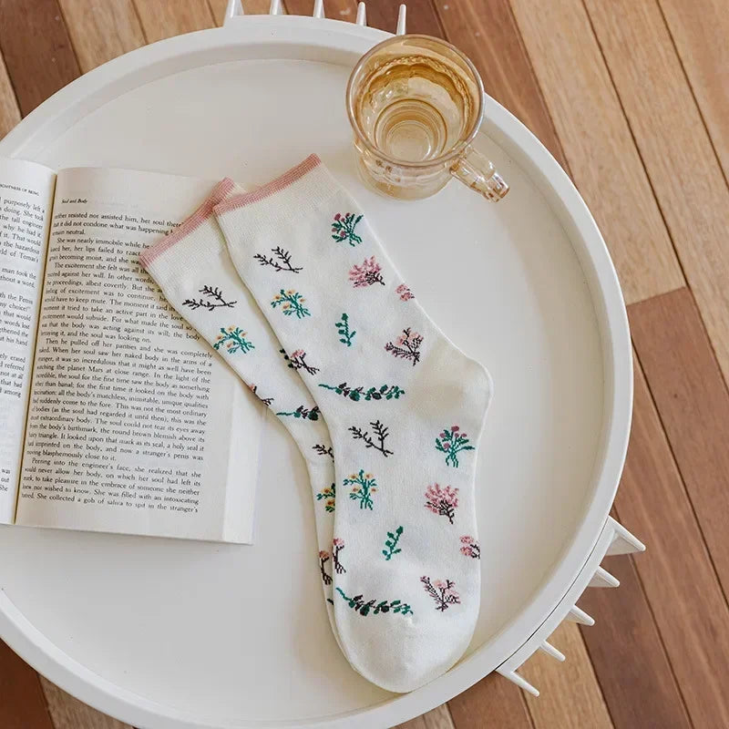 Pink Socks Embroidery Flower Harajuku Retro Vintage Women Socks College Style High School Girls Japanese Kawaii Cute Long Socks