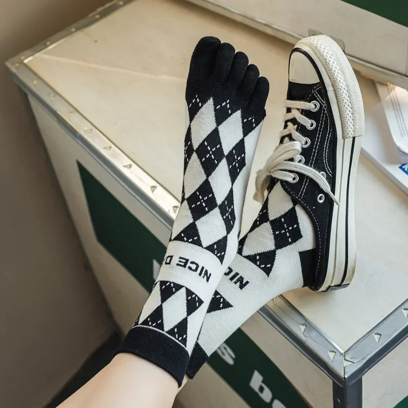 Cotton Boot Socks Women Women Autumn And Winter Five Finger Socks Pure Cotton Toe Socks Print Winter Warm Socks Christmas Gift