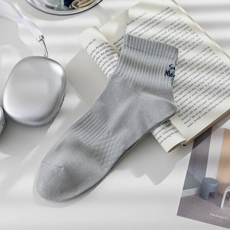 Cotton Socks For Men Middle Tube Alphabet Embroidery Ankle-Wrap Anklet Solid Color Sport Basketball Low Barrel Men'S Stockings